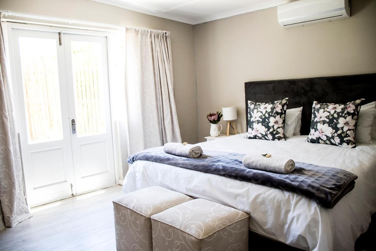 Вилла The Grey House Бофорт-Уэст Экстерьер фото