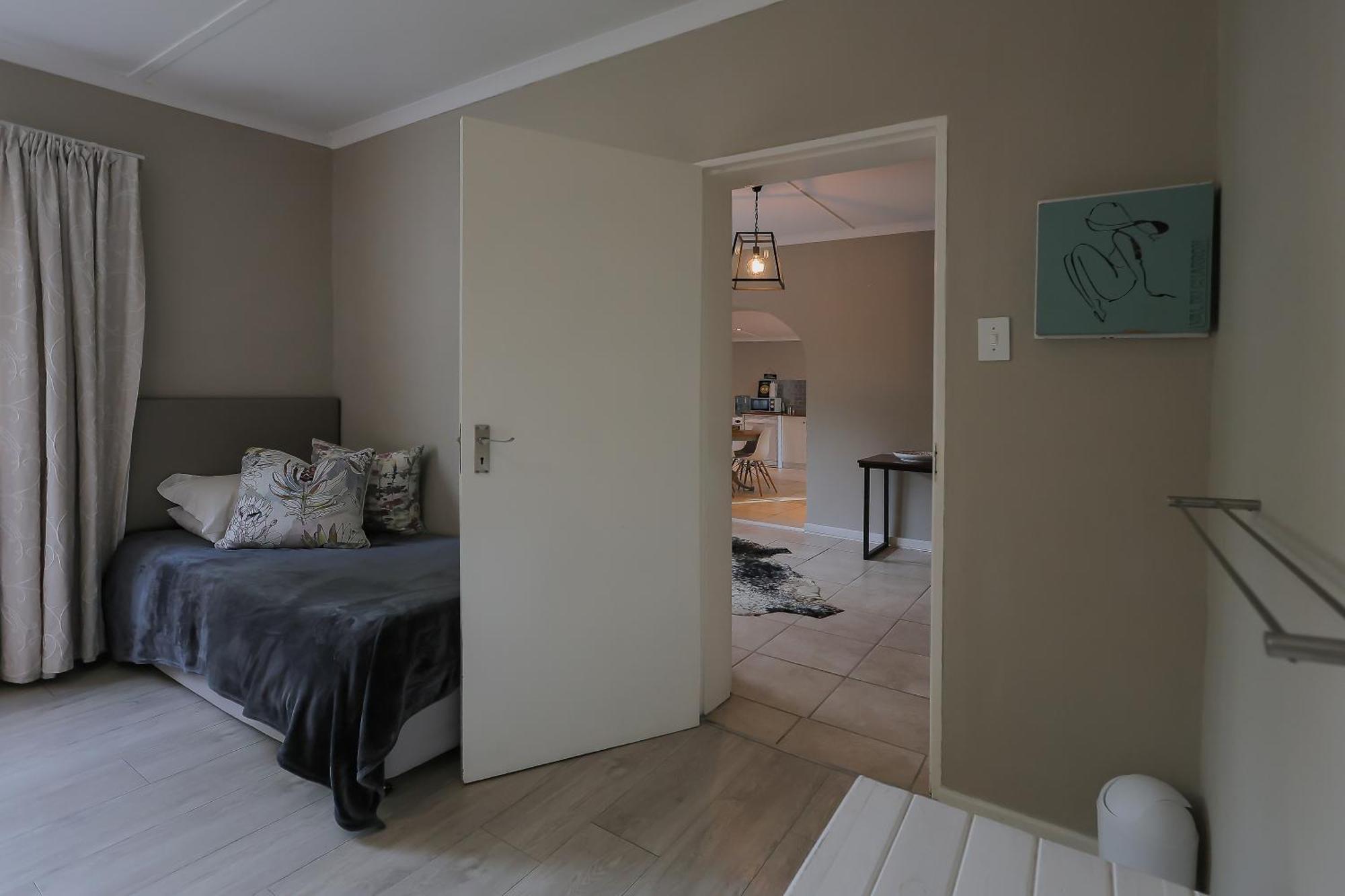 Вилла The Grey House Бофорт-Уэст Экстерьер фото